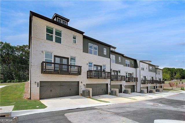 301 Daybreak Lane, Newnan, GA 30265