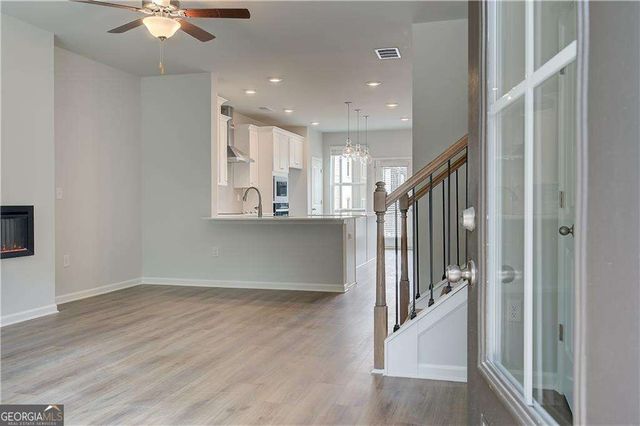 301 Daybreak Lane, Newnan, GA 30265