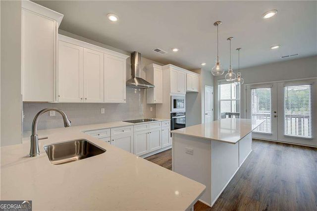 301 Daybreak Lane, Newnan, GA 30265