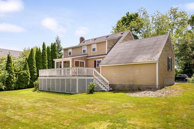 4 Ocean Ave, Newburyport, MA 01950