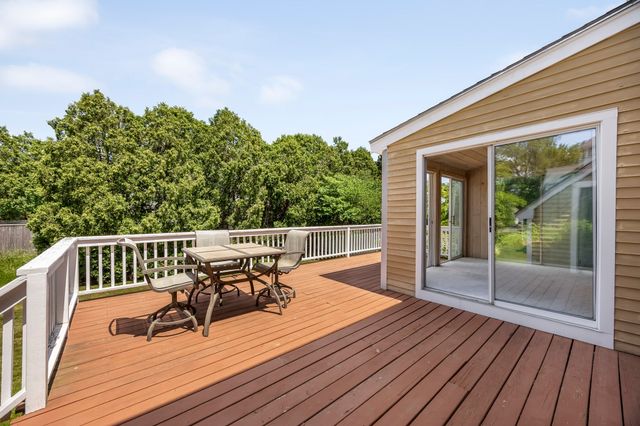 4 Ocean Ave, Newburyport, MA 01950
