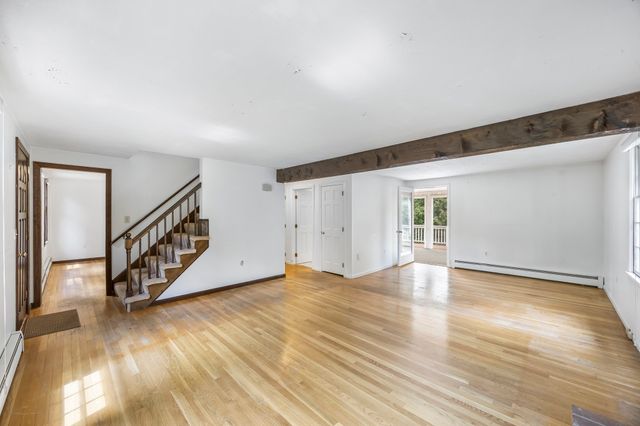 4 Ocean Ave, Newburyport, MA 01950
