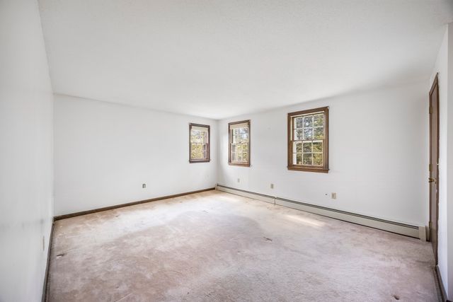 4 Ocean Ave, Newburyport, MA 01950