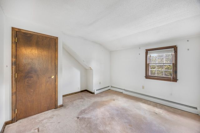 4 Ocean Ave, Newburyport, MA 01950