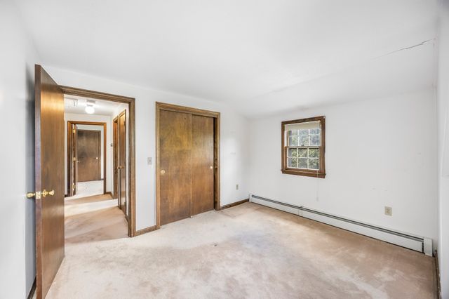 4 Ocean Ave, Newburyport, MA 01950