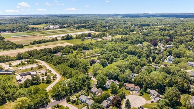 4 Ocean Ave, Newburyport, MA 01950
