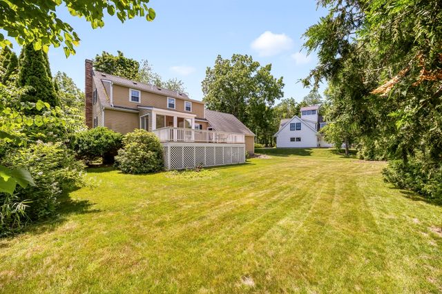 4 Ocean Ave, Newburyport, MA 01950