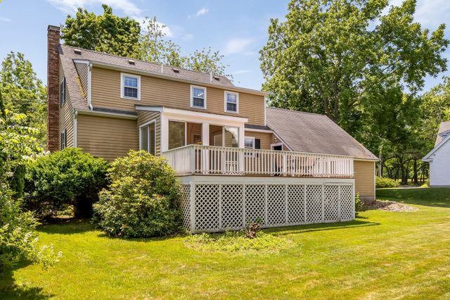 4 Ocean Ave, Newburyport, MA 01950