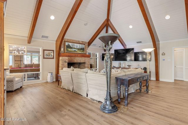 103 Flossmore Drive, Lafayette, LA 70508