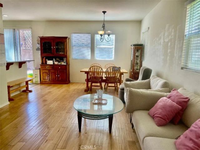 5751 Autumnwood, Jurupa Valley, CA 92509