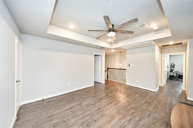 120 Chestnut Run Court, Conroe, TX 77384