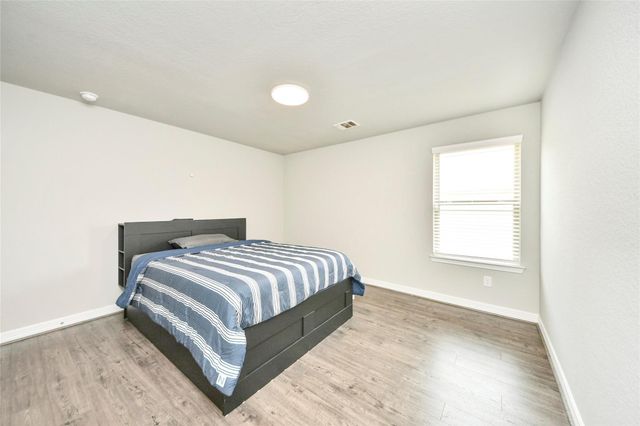 120 Chestnut Run Court, Conroe, TX 77384
