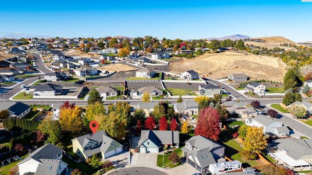 3731 Van Ct, West Richland, WA 99353