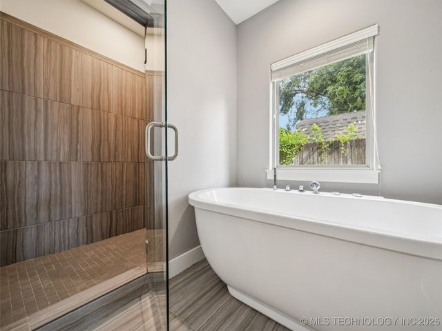 11427 S Ash Street, Jenks, OK 74037