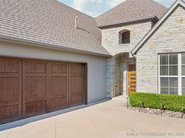 11427 S Ash Street, Jenks, OK 74037
