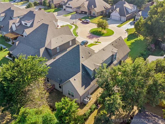 11427 S Ash Street, Jenks, OK 74037