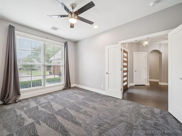 11427 S Ash Street, Jenks, OK 74037