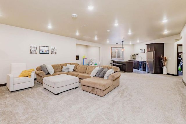 18595 43rd Avenue N, Hawley, MN 56549