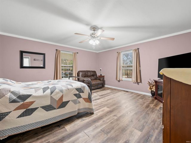 282 Wyler Lane, Mitchell, IN 47446