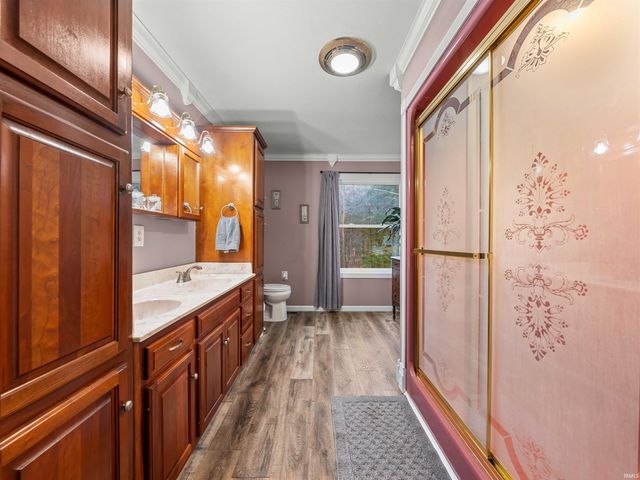 282 Wyler Lane, Mitchell, IN 47446