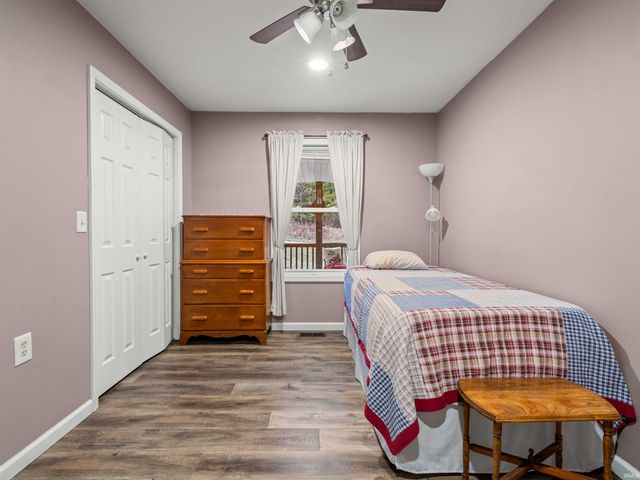 282 Wyler Lane, Mitchell, IN 47446