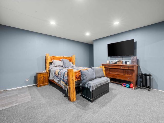 282 Wyler Lane, Mitchell, IN 47446