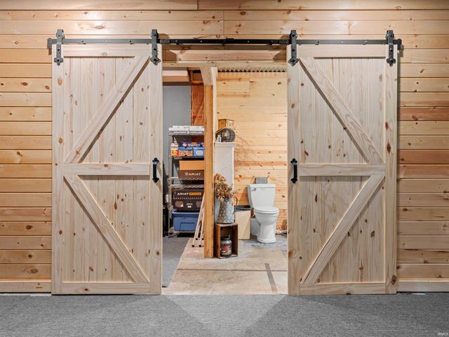 282 Wyler Lane, Mitchell, IN 47446