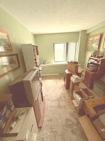 300 Lynn Shore Drive 207, Lynn, MA 01902