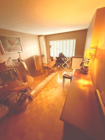 300 Lynn Shore Drive 207, Lynn, MA 01902