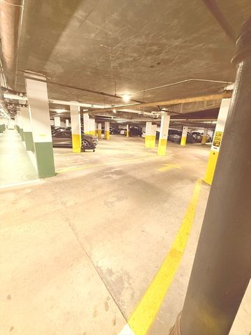 300 Lynn Shore Drive 207, Lynn, MA 01902