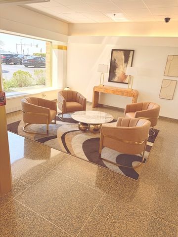 300 Lynn Shore Drive 207, Lynn, MA 01902