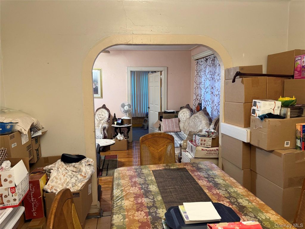 112-34 203rd Street, Saint Albans, NY 11412 — photo 5