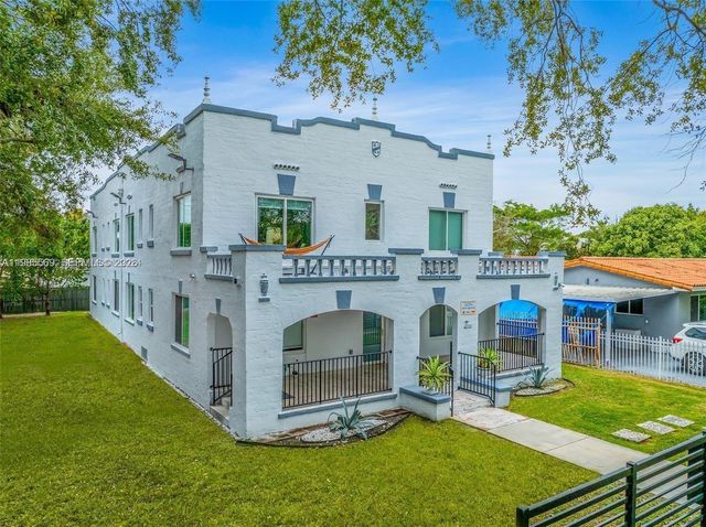 1020 SW 23rd Ave 4, Miami, FL 33135