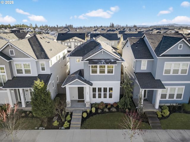 7002 Se GENROSA St, Hillsboro, OR 97123