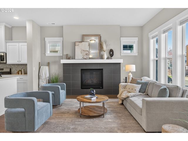 7002 Se GENROSA St, Hillsboro, OR 97123