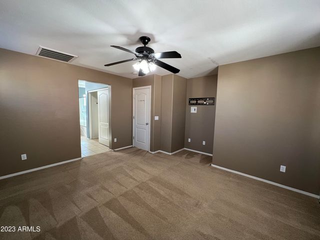 2709 E BART Street, Gilbert, AZ 85295