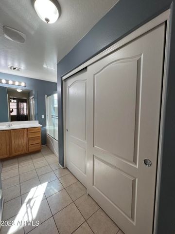 2709 E BART Street, Gilbert, AZ 85295