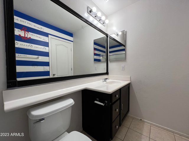 2709 E BART Street, Gilbert, AZ 85295