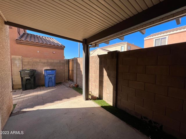 2709 E BART Street, Gilbert, AZ 85295