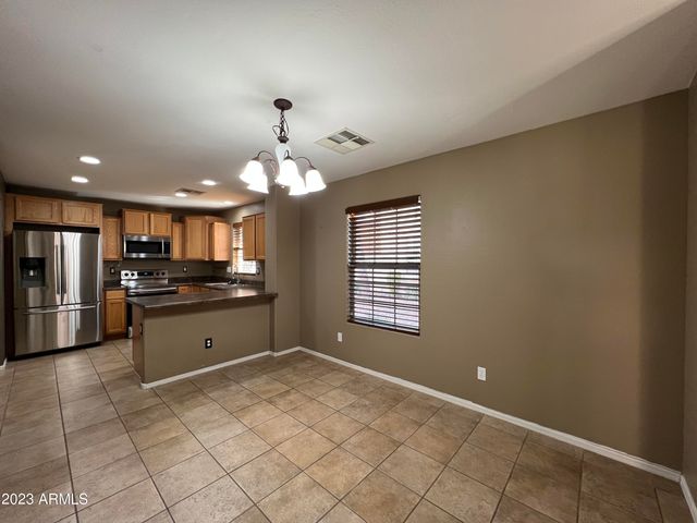 2709 E BART Street, Gilbert, AZ 85295