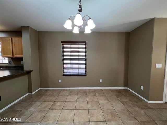 2709 E BART Street, Gilbert, AZ 85295