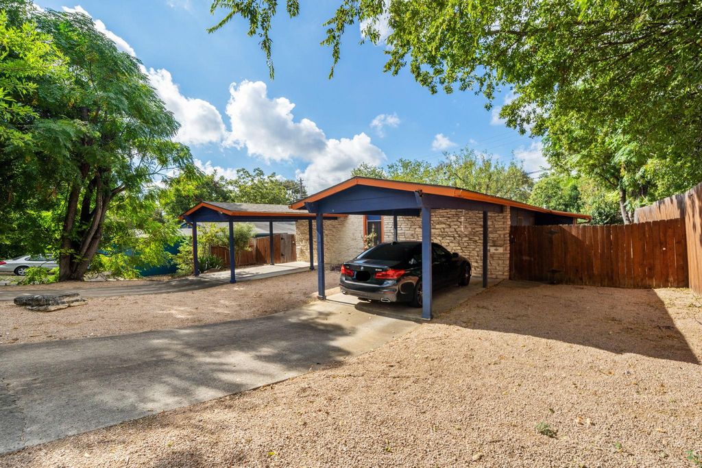 3508 Southridge DR A/1, Austin, TX 78704
