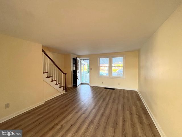 2236 BERRYHILL ST, Harrisburg, PA 17104