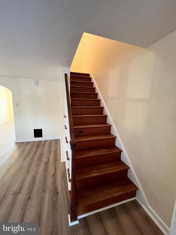 2236 BERRYHILL ST, Harrisburg, PA 17104