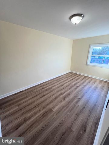 2236 BERRYHILL ST, Harrisburg, PA 17104
