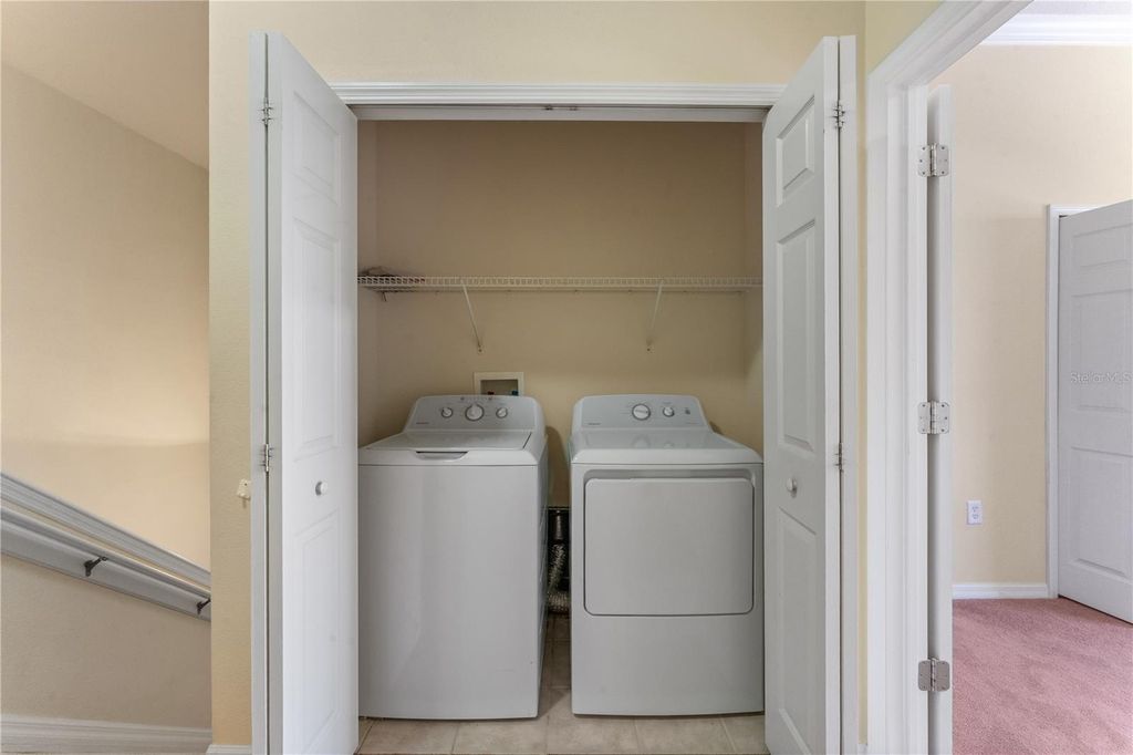 Image 12 of property listing at 14017 CITRUS CREST CIRCLE, Tampa, FL 33625
