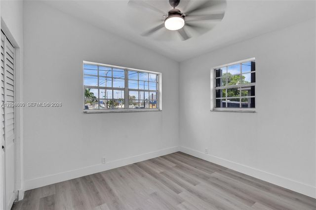 2195 W 5th Ave 1, Hialeah, FL 33010