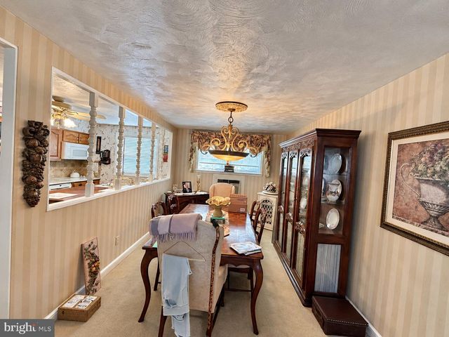3842 SALINA RD, Philadelphia, PA 19154