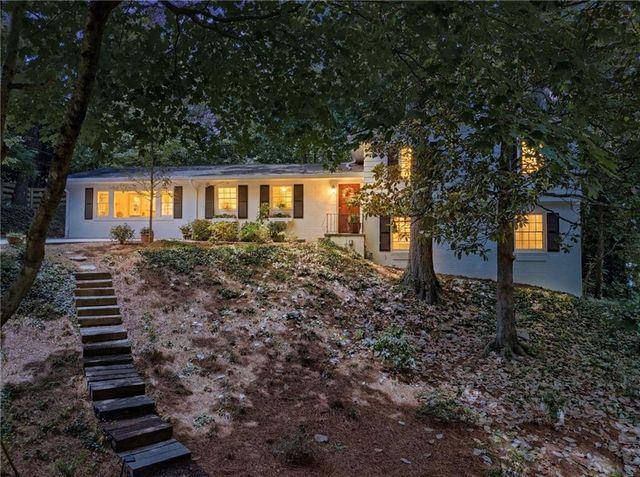 2360 Honeysuckle Lane SE, Smyrna, GA 30080