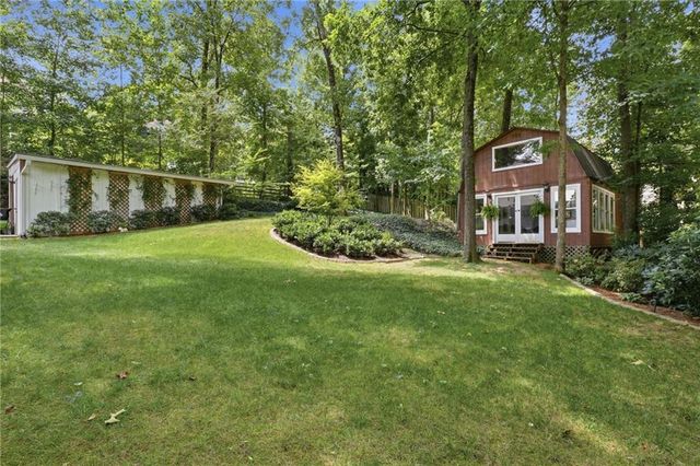 2360 Honeysuckle Lane SE, Smyrna, GA 30080